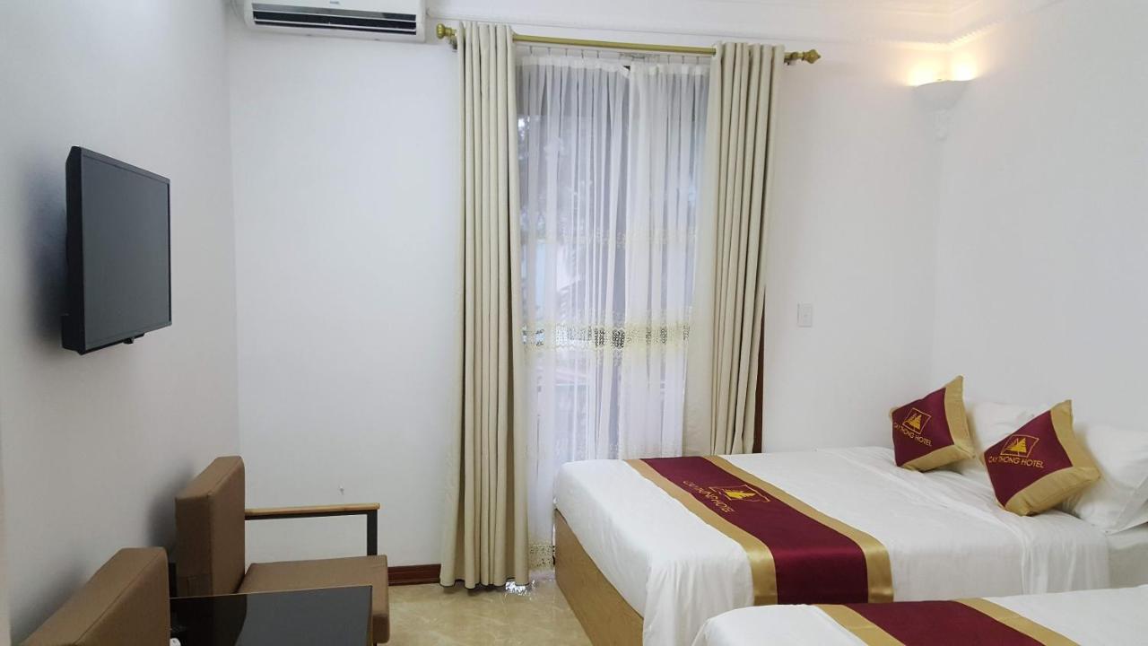 Khach San Cay Thong Hotell Tam Ðảo Exteriör bild