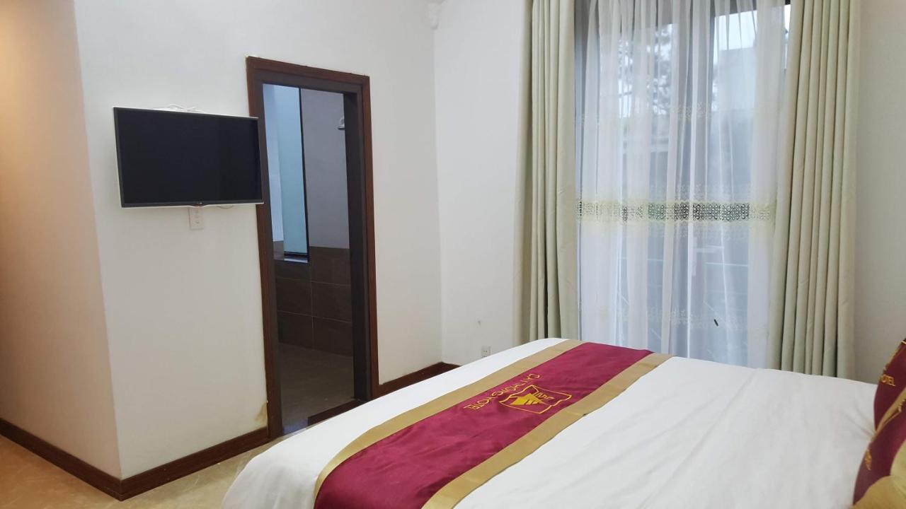Khach San Cay Thong Hotell Tam Ðảo Exteriör bild